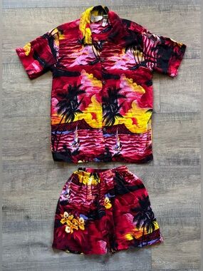 Sunny Island boys size 7/8 Hawaiian print volcano button down shirt shorts set